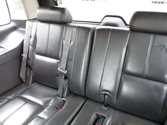 2007 GMC Yukon AWD Denali 4dr SUV